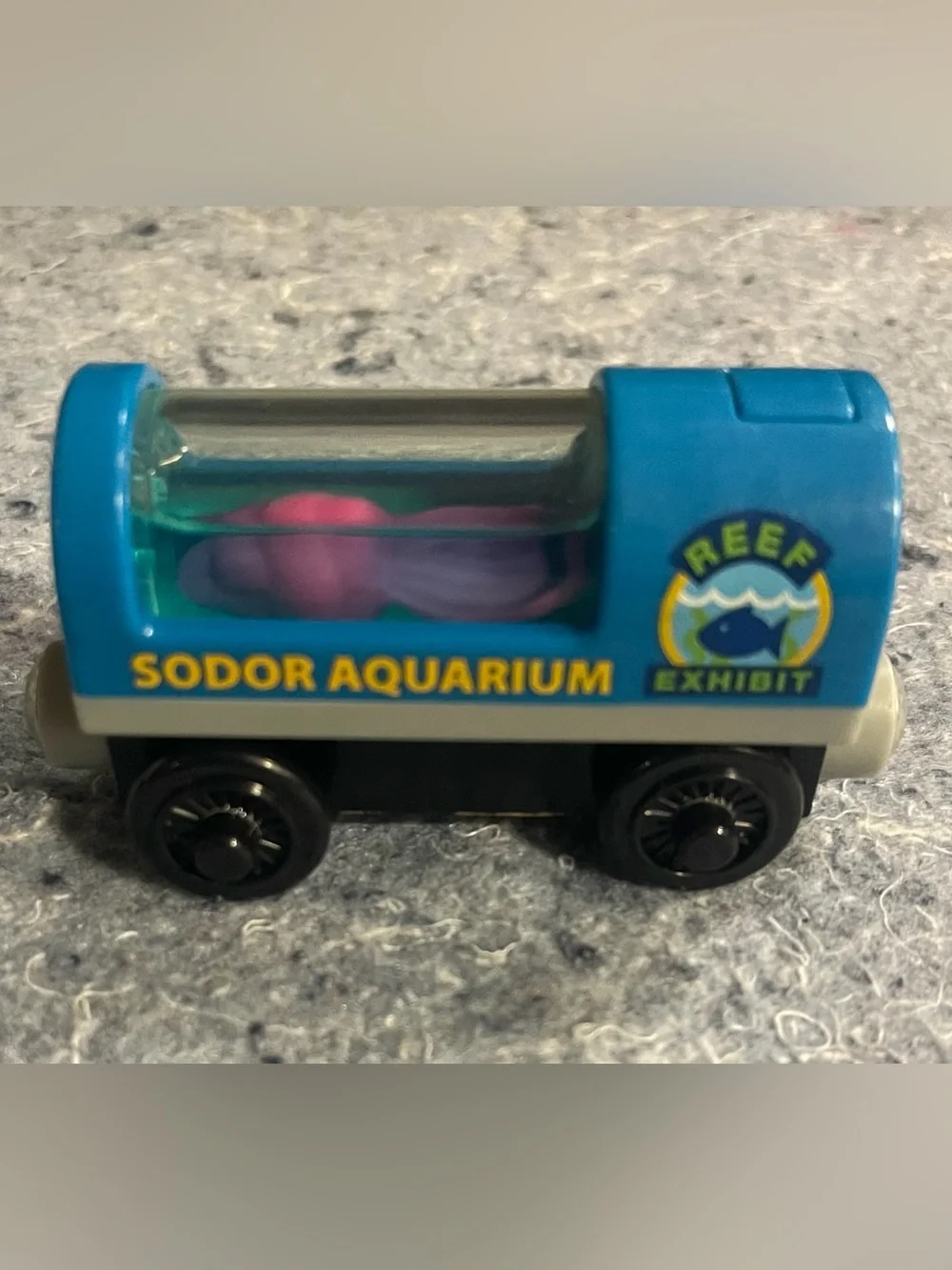 Thomas & Friends Wooden Railway Light Up Squid Car)